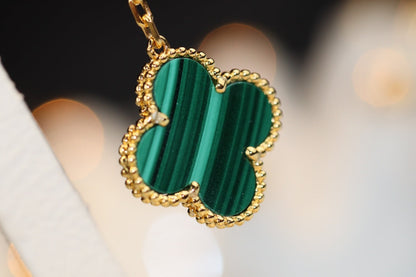 [Luna Brilliance]CLOVER EARRINGS GOLD MALACHITE DIAMOND 3 MOTIF