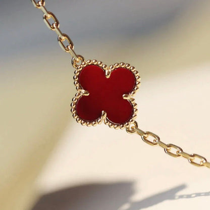 [Luna Brilliance]CLOVER 20 MOTIFS CARNELIAN NECKLACE