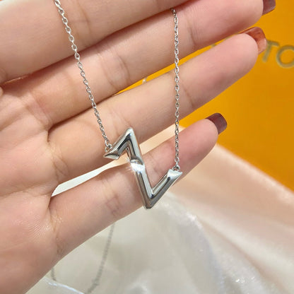 [Luna Brilliance]VOLTE UPSIDE DOWN NECKLACE