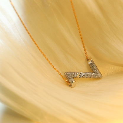 [Luna Brilliance]VOLT SILVER DIAMOND PEDANT NECKLACE