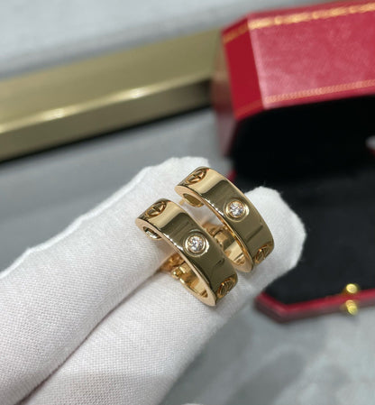 [Luna Brilliance]LOVE 5.5MM 1 DIAMOND EARRINGS