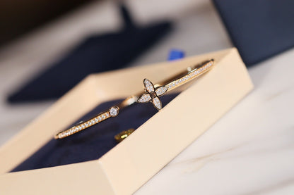 [Luna Brilliance]IDYLLE GOLD OPEN BRACELET DIAMOND PAVED
