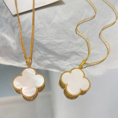 [Luna Brilliance]CLOVER 25MM MOP LARGE PENDANT NECKLACE