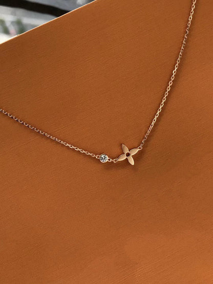 [Luna Brilliance]BLOSSOM PENDANT PINK GOLD AND DIAMOND