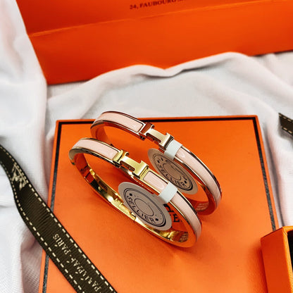 [Luna Brilliance]CLASSIC HM CLIC  PINK 8MM ENAMEL BRACELET