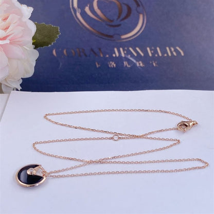 [Luna Brilliance]AMULETTE ROSE GOLD ONYX NECKLACE